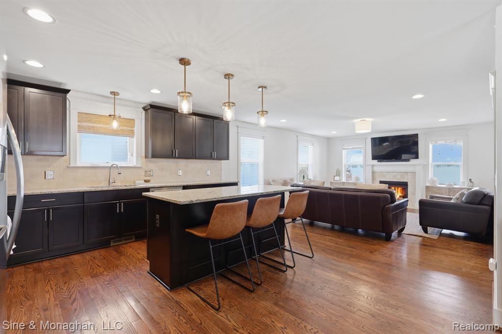 716 Cherry Avenue, Royal Oak, MI 48073 — Photo 12