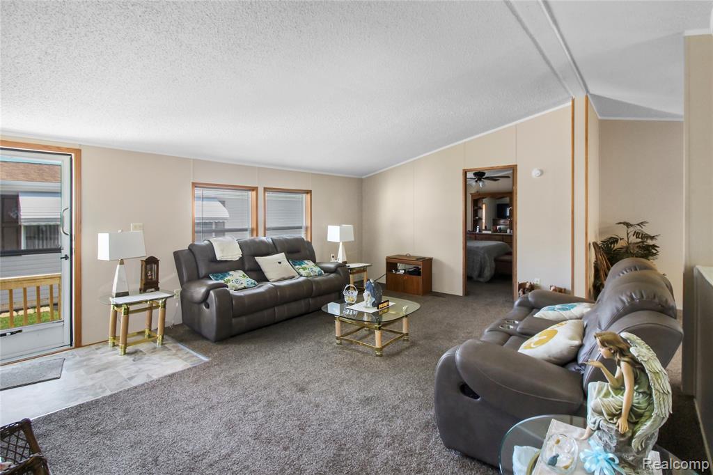 3713 Watermill Lane, Carleton, MI 48117 — Photo 4