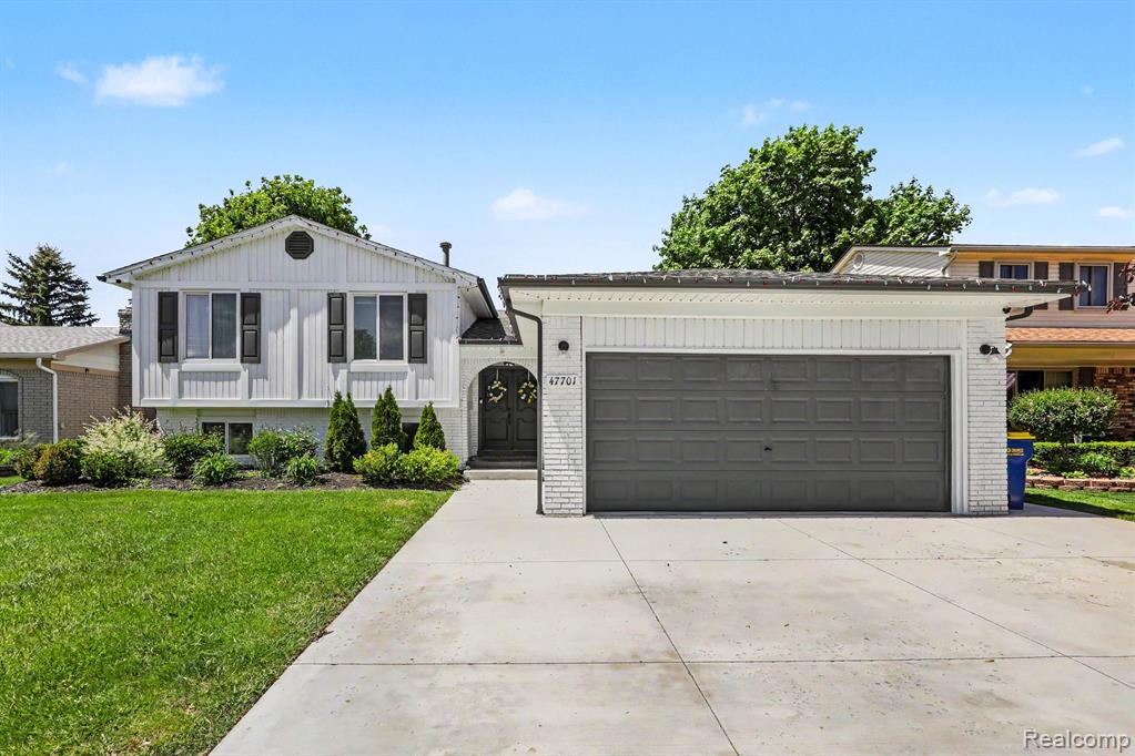 47701 Concord Road, Macomb, MI 48044 — front exterior