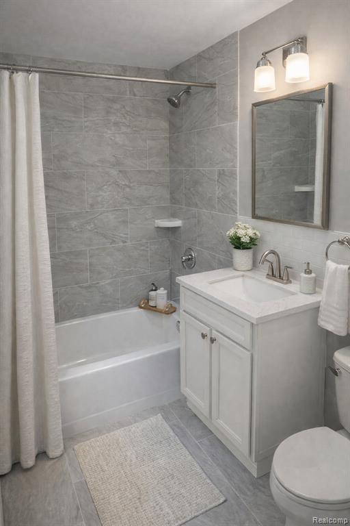629 W Maple Road, Commerce Twp, MI — Photo 12