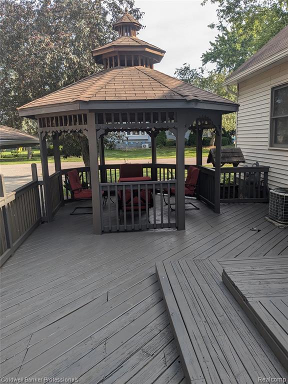 3237 Rogers Street, Marlette, MI 48453 — Photo 12