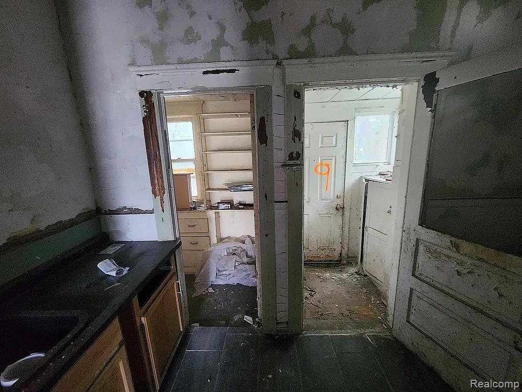 5115 Seyburn Street, Detroit, MI 48213 — Photo 3