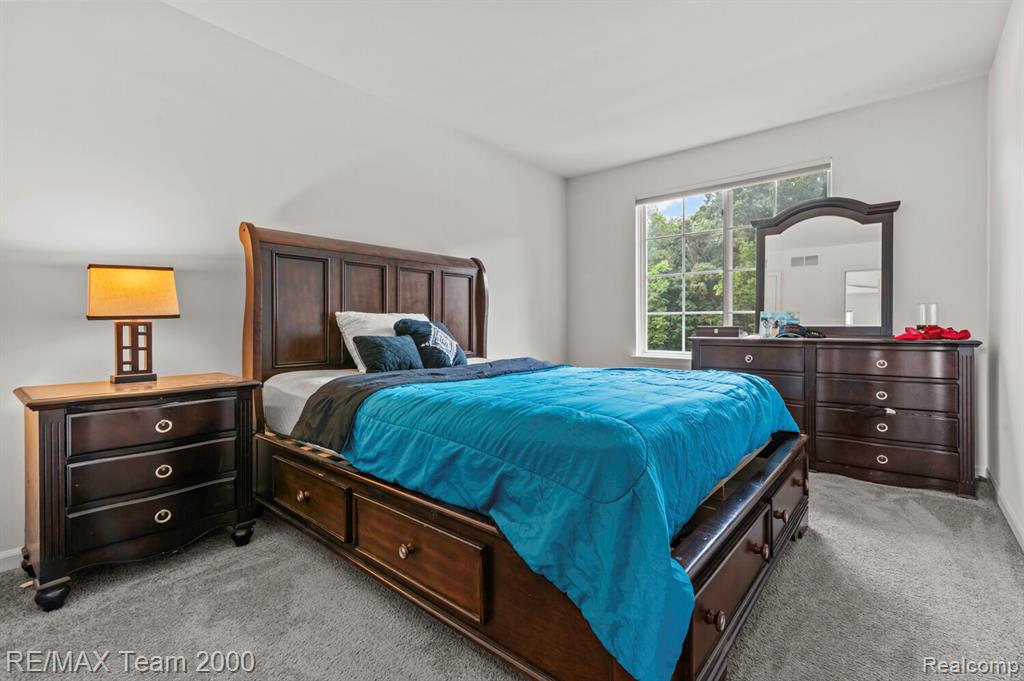 9019 Elbert Drive, Romulus, MI 48174 — Photo 24