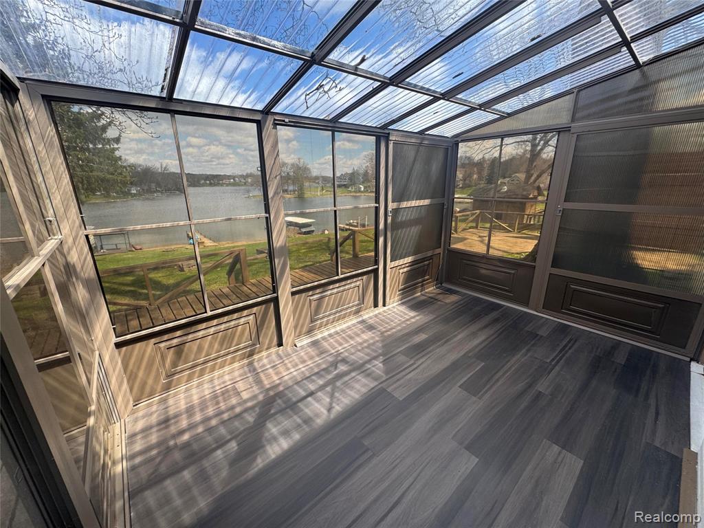 10470 King Road, Davisburg, MI 48350 — Photo 19