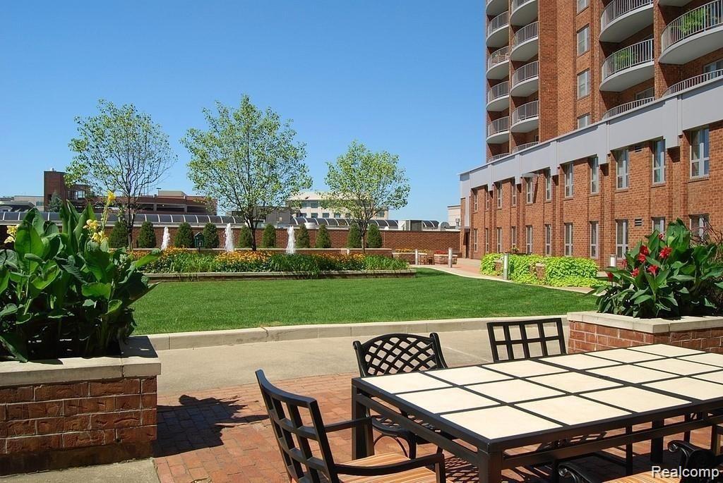 411 S Old Woodward Ave., Birmingham, MI 48009 — Photo 15