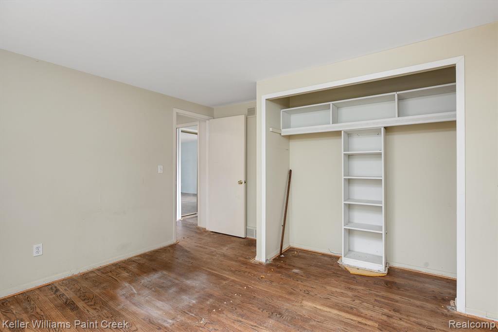 6748 LESLEE CREST Drive, West Bloomfield, MI — Photo 25