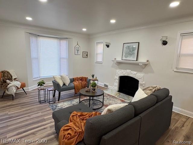 5066 Bedford Street, Detroit, MI 48224 — Photo 9