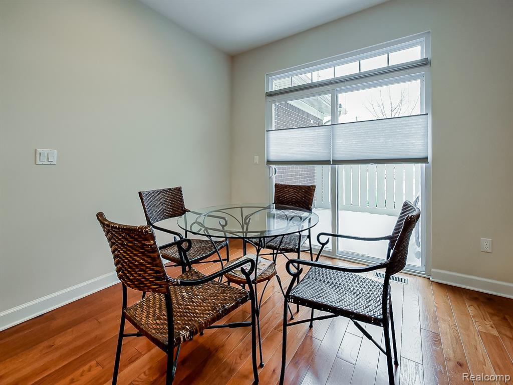 7212 Berry, West Bloomfield, MI — Photo 15
