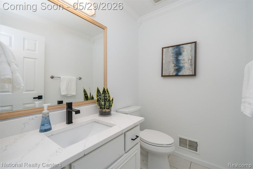 50847 Commons Drive, Macomb, MI 48042 — Photo 17