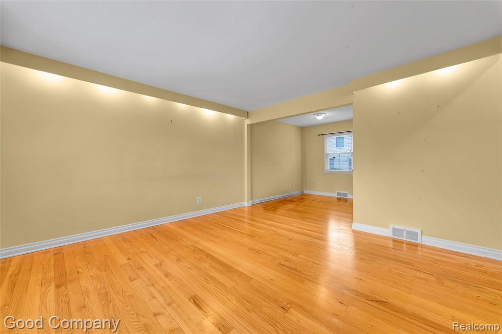 714 Graefield Court, Birmingham, MI 48009 — Photo 4