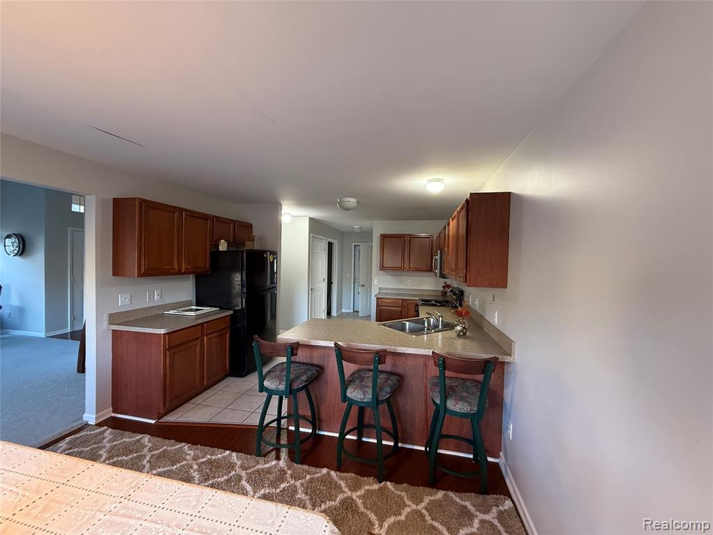 6063 Pine Cone Drive, Grand Blanc, MI 48439 — Photo 12