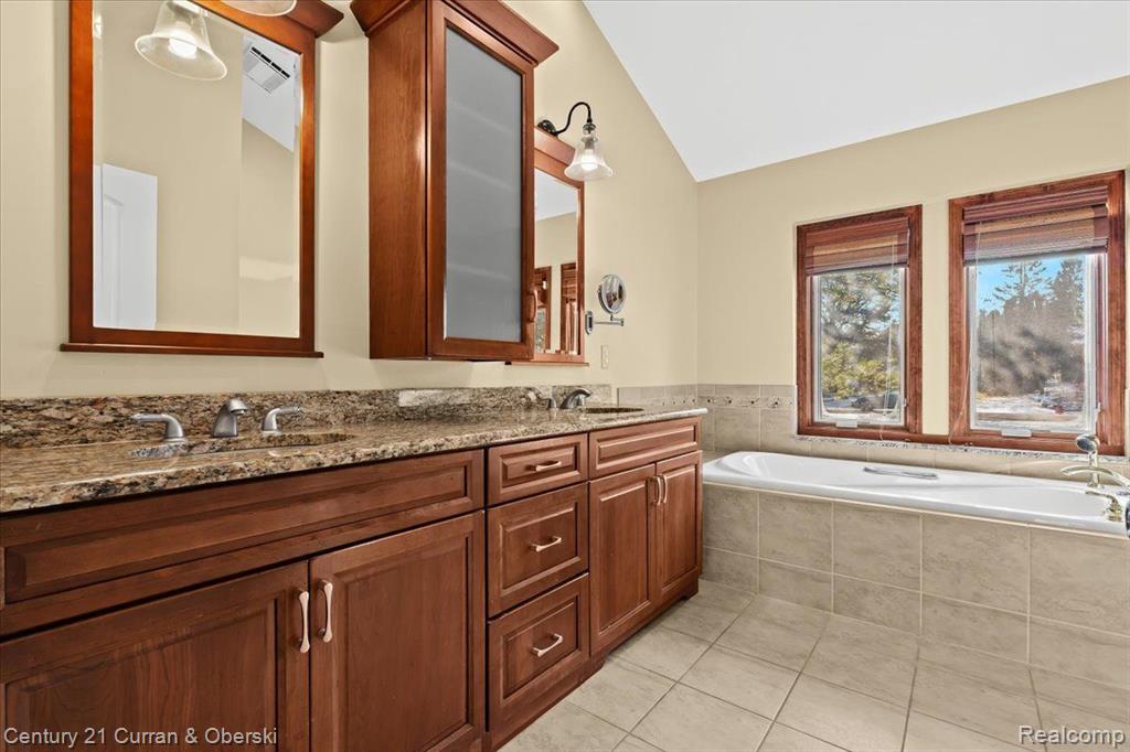 47033 ELMSMERE Drive, Northville, MI 48167 — Photo 17