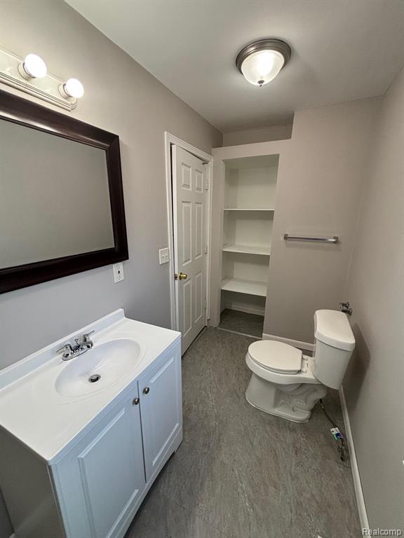 7034 Yacht Avenue, Warren, MI 48091 — Photo 11
