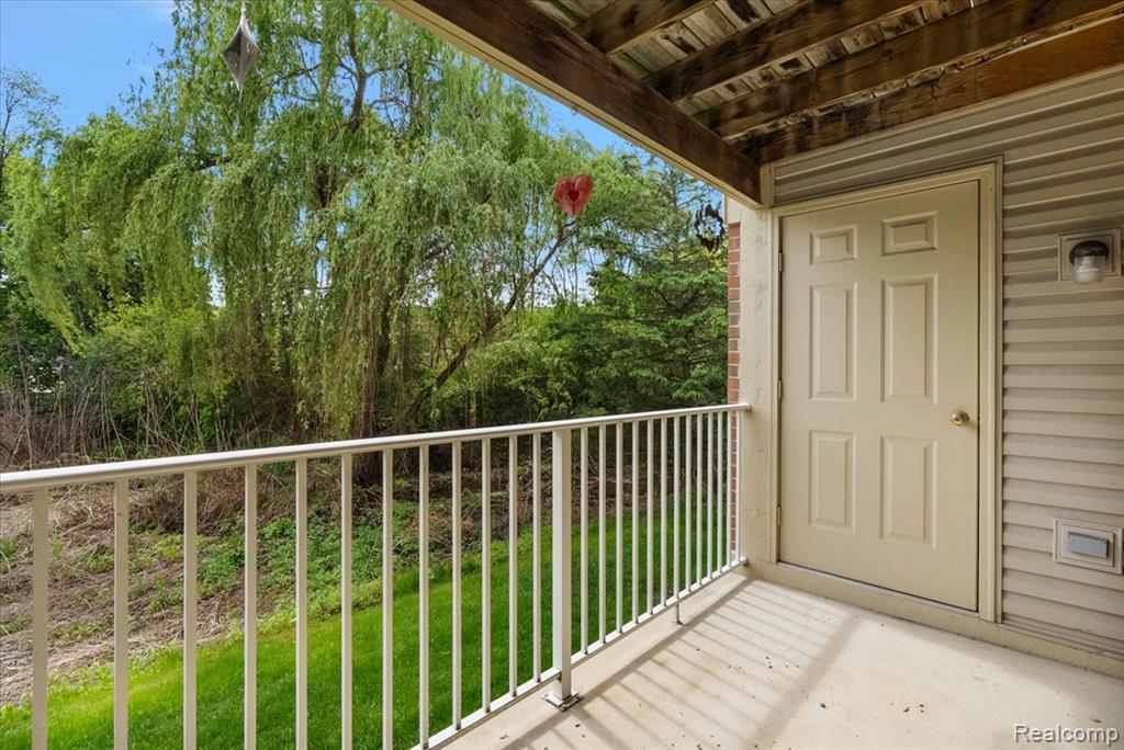 55093 Westchester Drive, 45, Shelby Twp, MI 48316 — Photo 18
