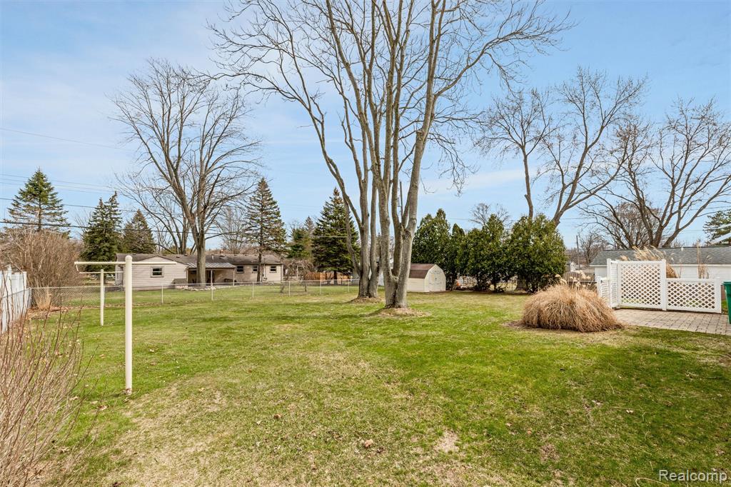 5214 Heath Avenue, Clarkston, MI — Photo 22
