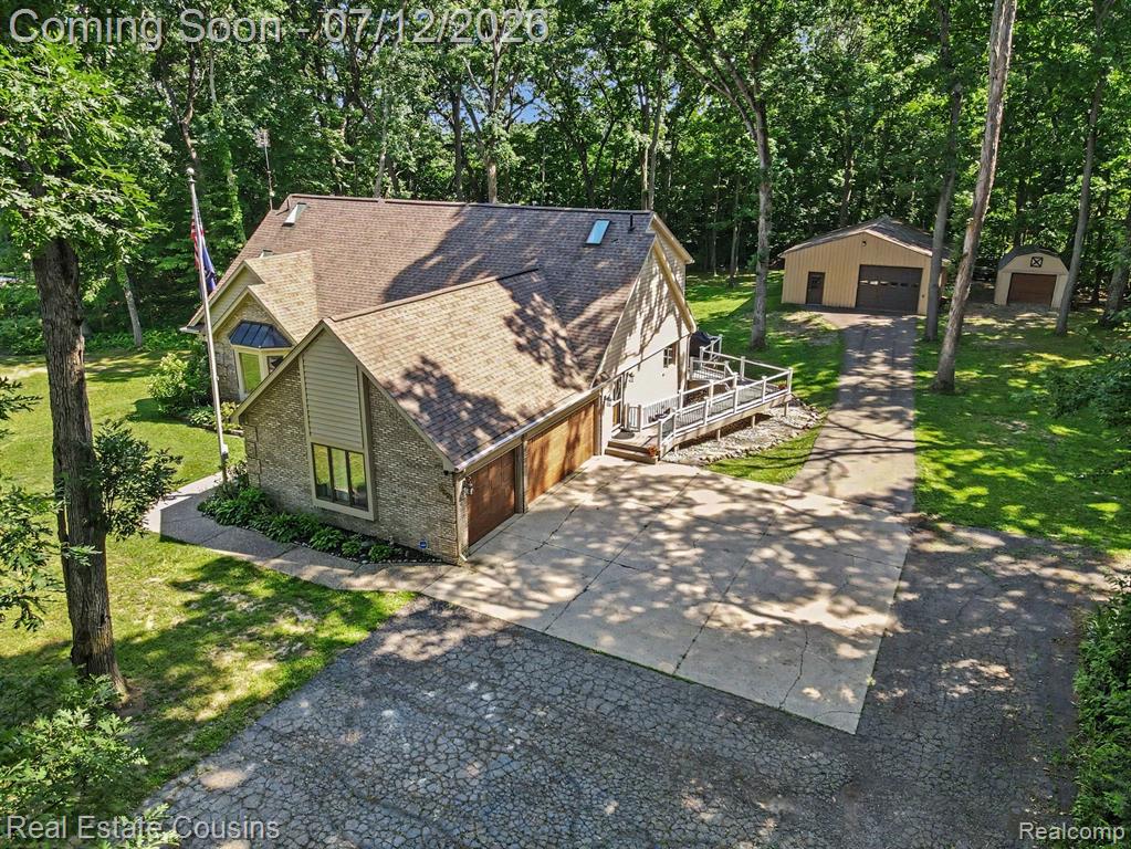 9828 Whisperwood Lane, Brighton, MI 48116 — Photo 38