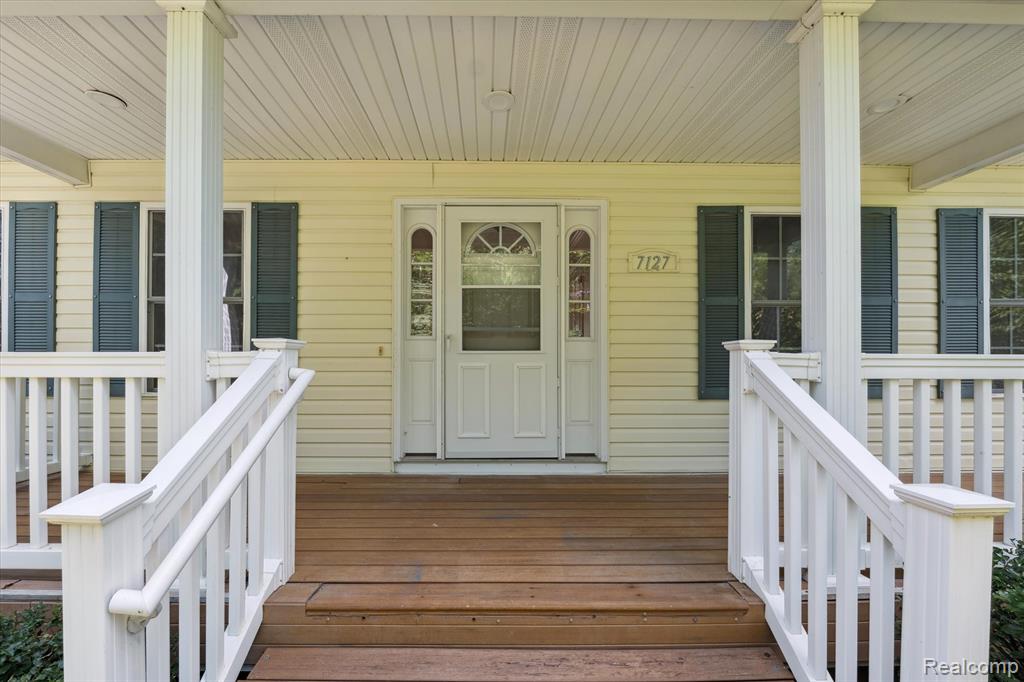 7127 Perry Lake Road, Clarkston, MI — Photo 5