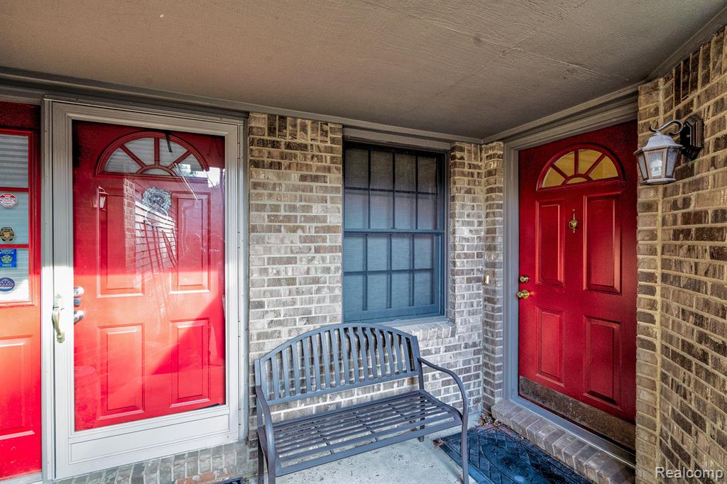 45293 HORSESHOE Circle, Canton, MI 48187 — Photo 6