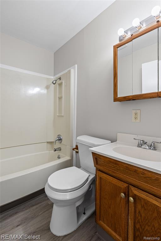4305 Pengelly Road, Flint, MI 48507 — Photo 23