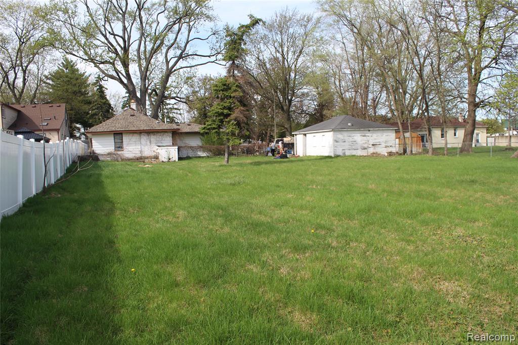 5610 Noll Street, Sterling Heights, MI 48310 — Photo 2