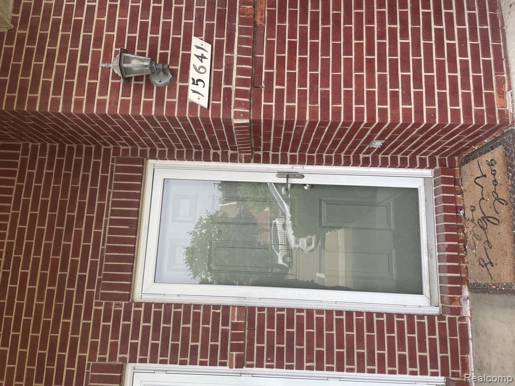 15641 Stone Crossing Drive, Southfield, MI 48075 — Photo 2