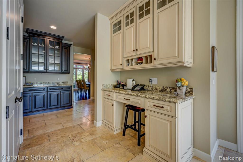 3225 Legacy Court, West Bloomfield, MI 48323 — Photo 22