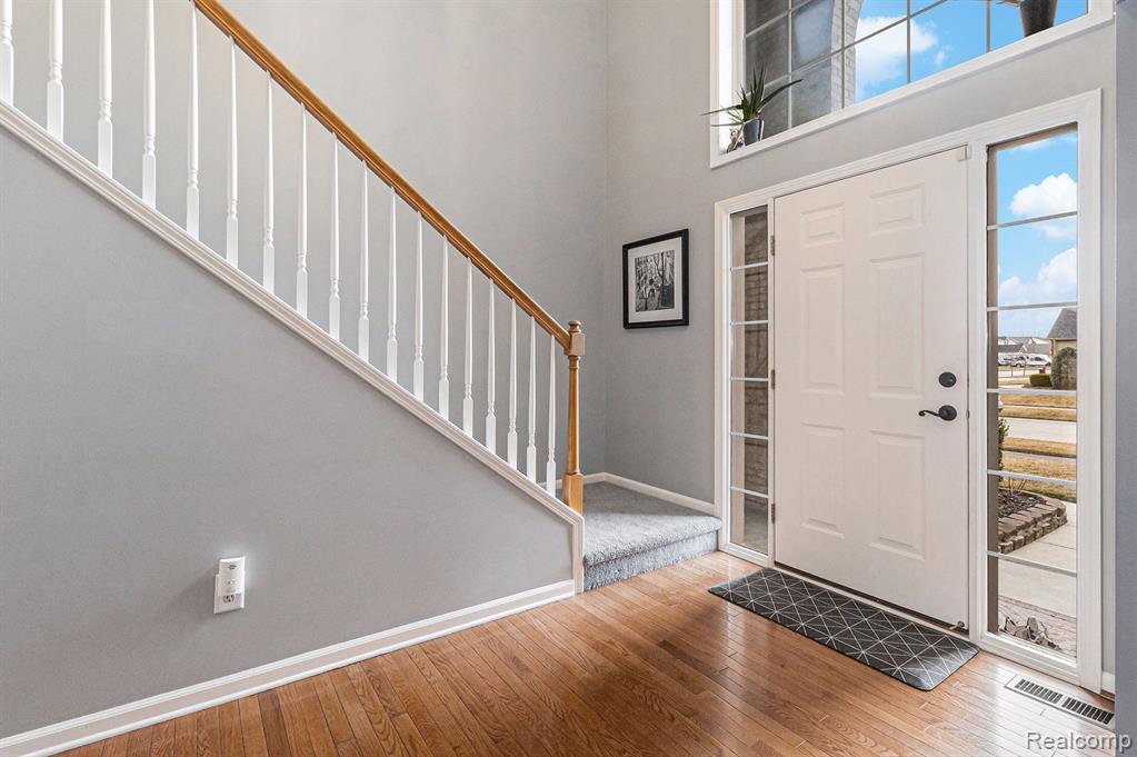 56324 Shakespeare Drive, Macomb, MI 48042 — Photo 9