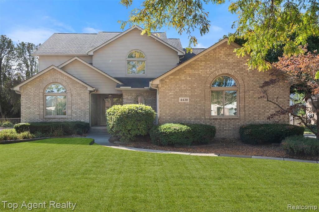 4430 Bayleaf Drive, Sterling Heights, MI 48314 — Photo 2