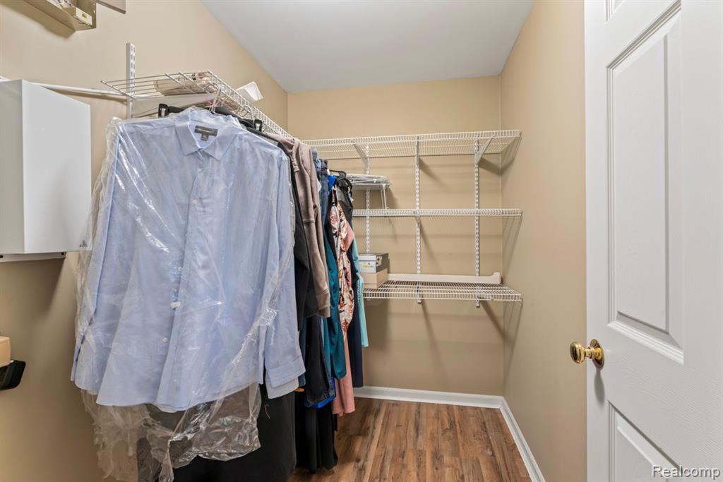 4109 ADDINGTON Drive, Commerce Twp, MI 48390 — Photo 20