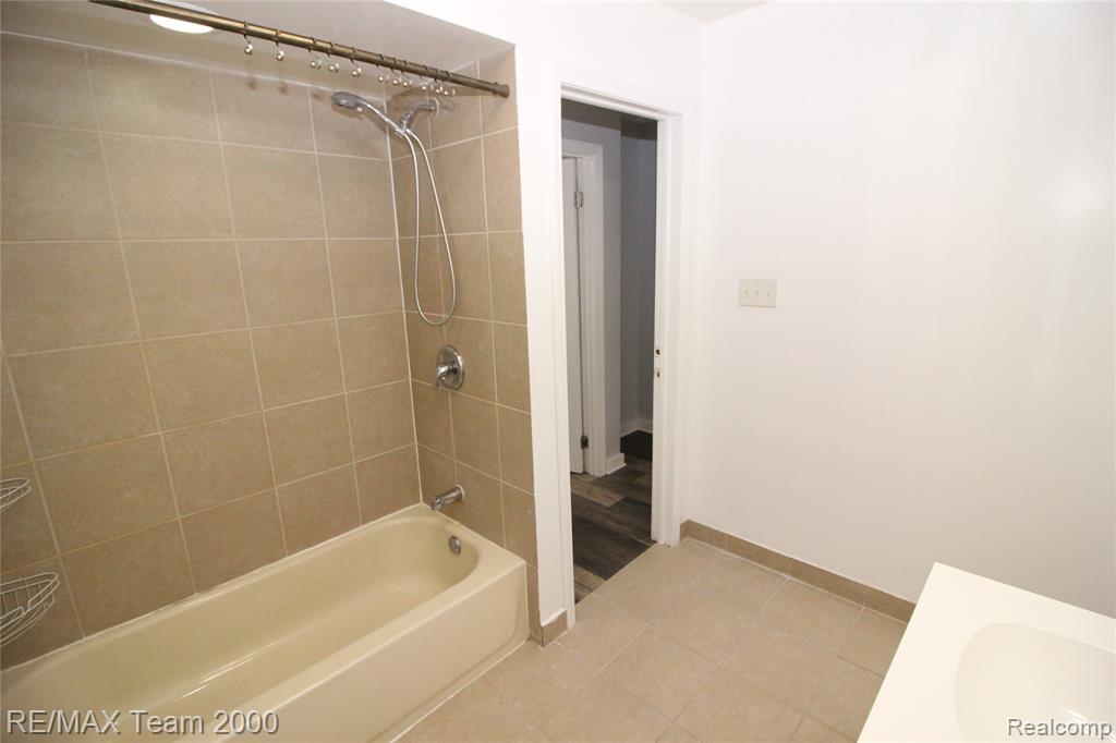5847 WEDDEL Street, Taylor, MI — Photo 15