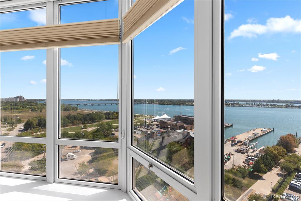 250 E HARBORTOWN DRIVE #1409, Detroit, MI 48207 — Photo 15