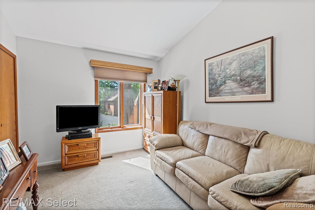 6605 Flushing Road, Flushing, MI 48433 — Photo 19
