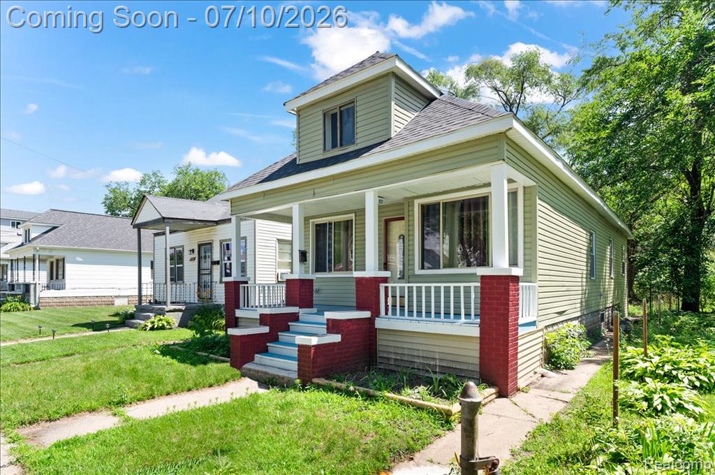 17196 Shields Street, Hamtramck, MI 48212 — Photo 2