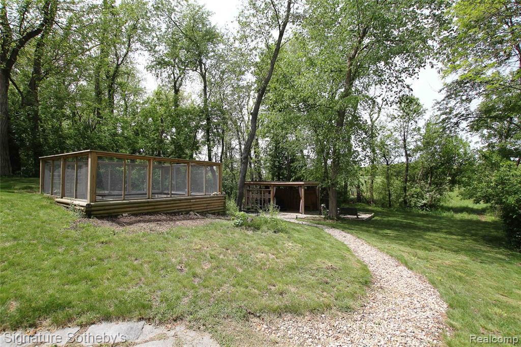 4945 Whitlow Court, Commerce Twp, MI 48382 — Photo 38
