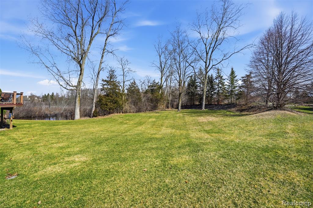 8851 Stoney Creek Drive, South Lyon, MI 48178 — Photo 39
