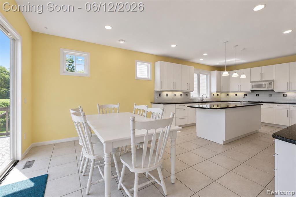 3300 Mimosa Street, Commerce Twp, MI 48390 — Photo 12