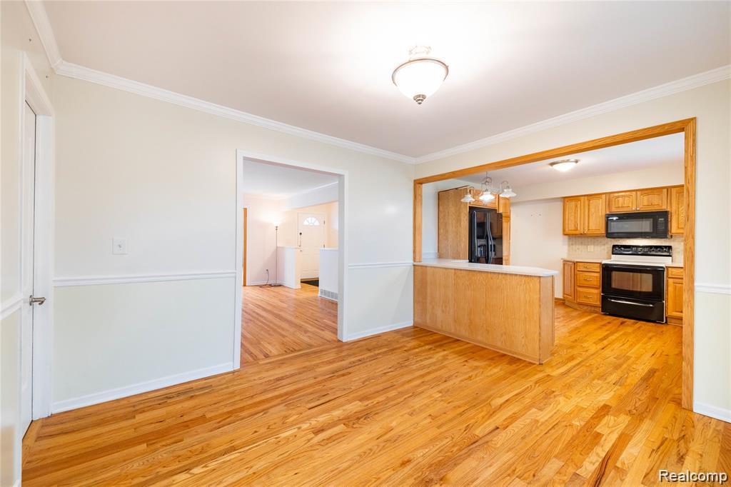 8258 Concord Road, Grosse Ile, MI 48138 — Photo 14