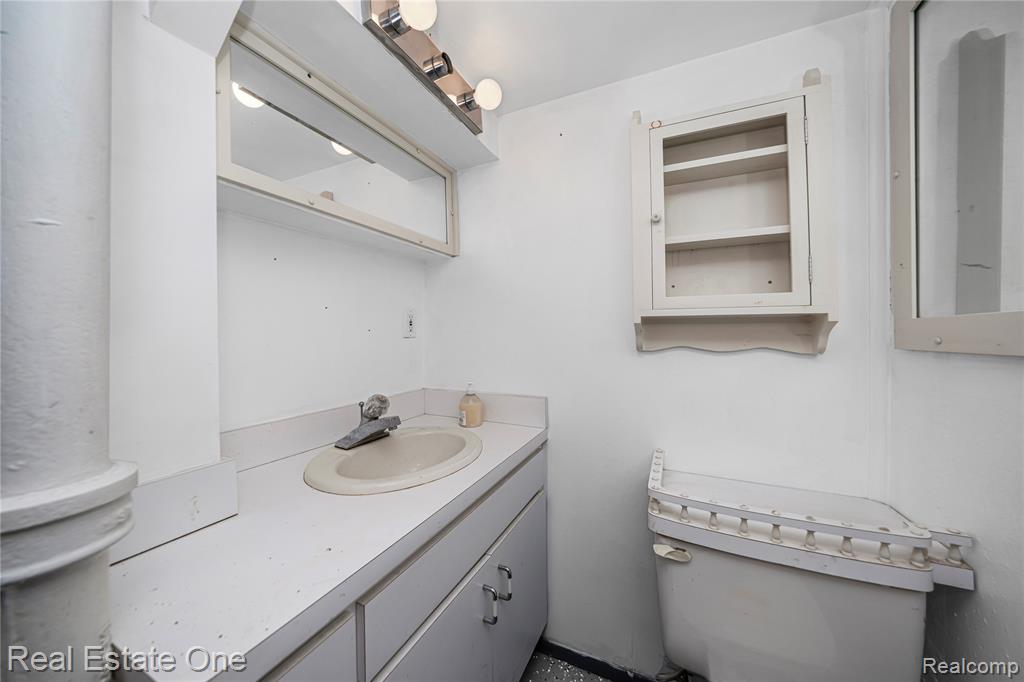 4296 Frazho Road, Warren, MI 48091 — Photo 27