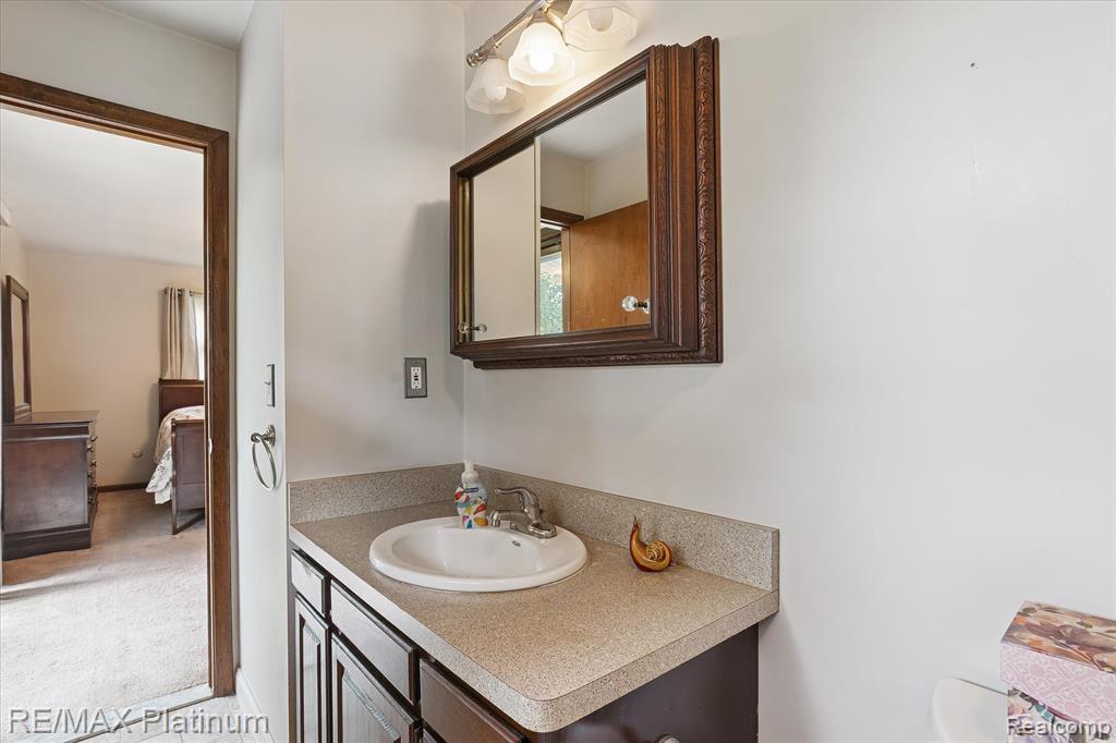 3200 Patterson Lake Road Road, Pinckney, MI 48169 — Photo 14