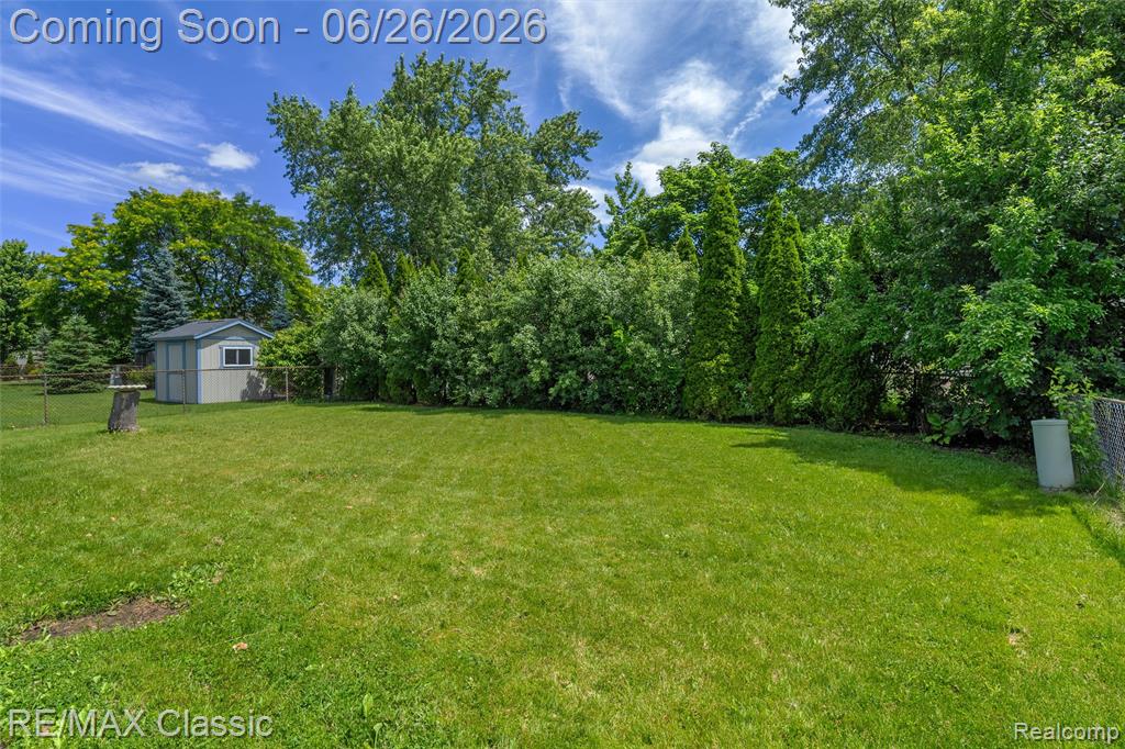 7432 Hillsboro Drive, Canton, MI 48187 — Photo 47