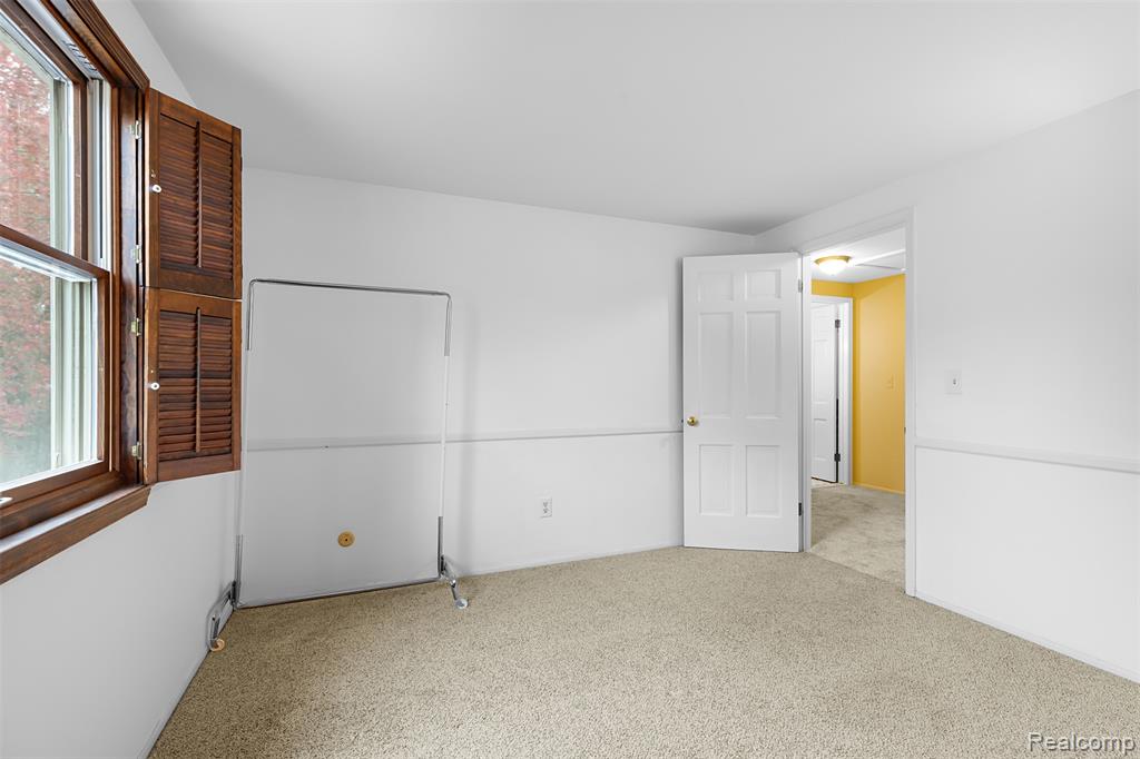 8855 Ferry Road, Grosse Ile, MI 48138 — Photo 18