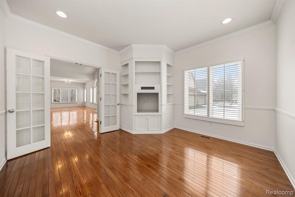 7258 CRACKLING CREEK Circle, West Bloomfield, MI — Photo 15