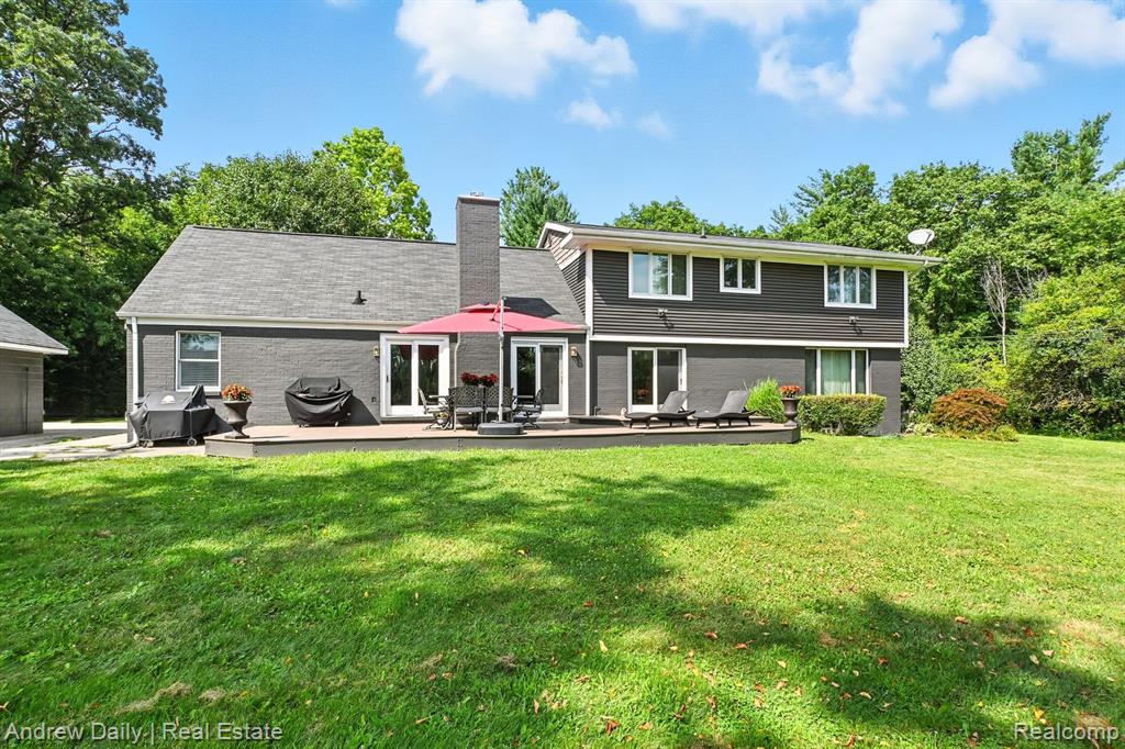 6300 Brookville Road, South Lyon, MI 48178 — Photo 31