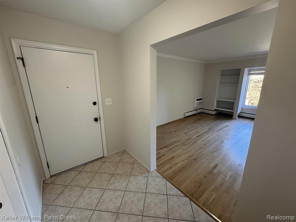 376 CONCORD, 4, Bloomfield Hills, MI 48304 — Photo 4