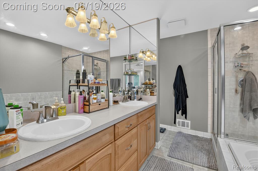 7040 McGuire Road, Fenton, MI 48430 — Photo 17