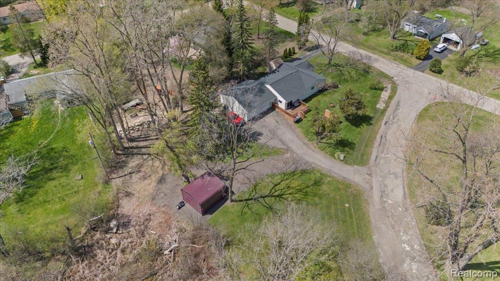 7003 TAPPON Drive, Clarkston, MI — Photo 34