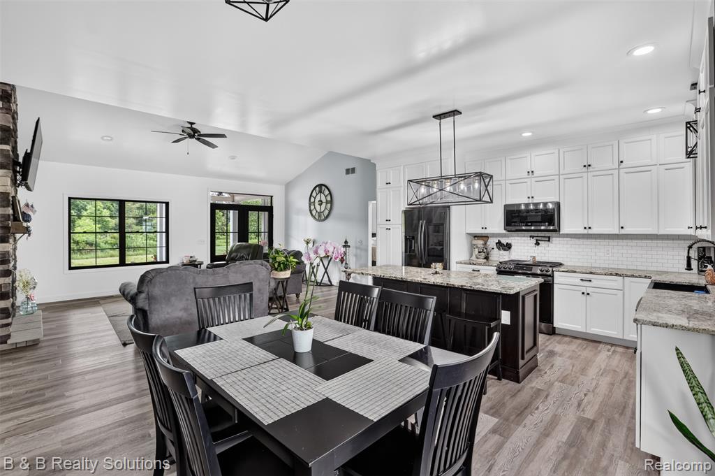 6204 Fish Lake Road, North Branch, MI 48461 — Photo 11