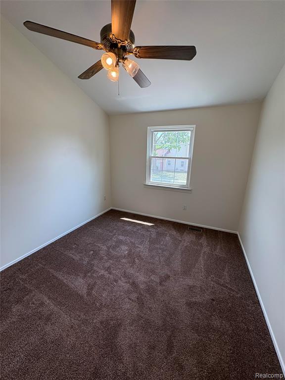 723 Huntclub Boulevard, Auburn Hills, MI 48326 — Photo 9