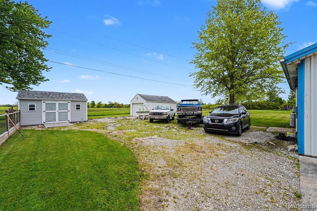 2797 E Labo Road N, Carleton, MI 48117 — Photo 27