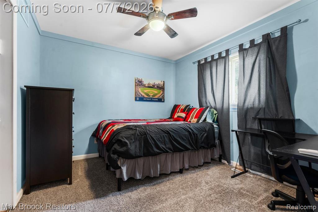 45361 Indian Creek Drive, Canton, MI 48187 — Photo 20